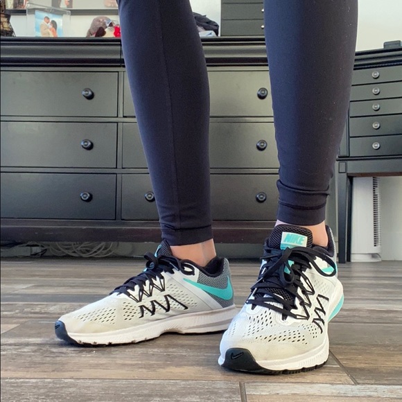 nike zoom winflo green